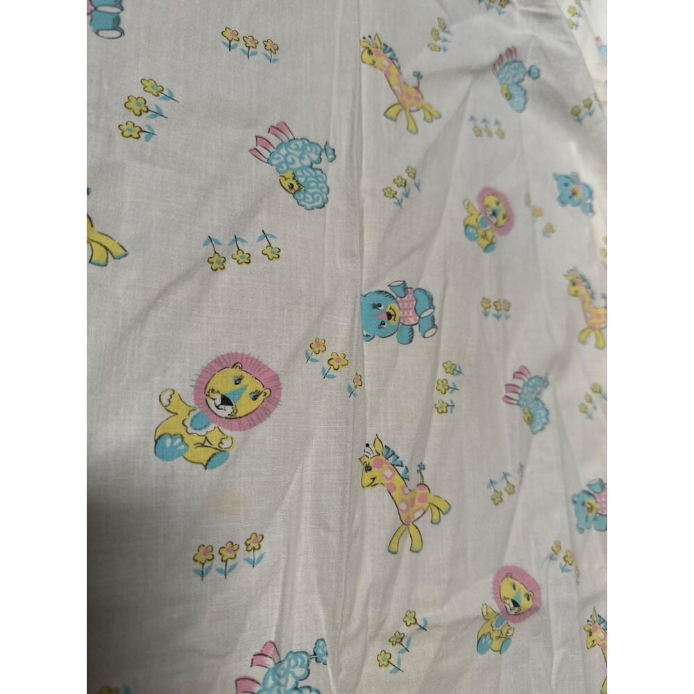 Vintage Baby Crib Sheet With Cute Animal Print Sheep Bears Lion Giraffes Flower